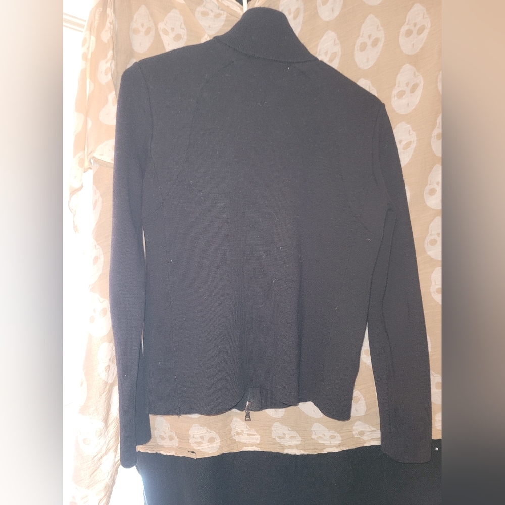 Prada jacket - Picture 8 of 10